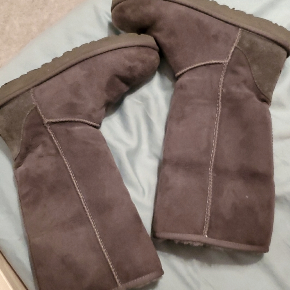 Ugg suede boots